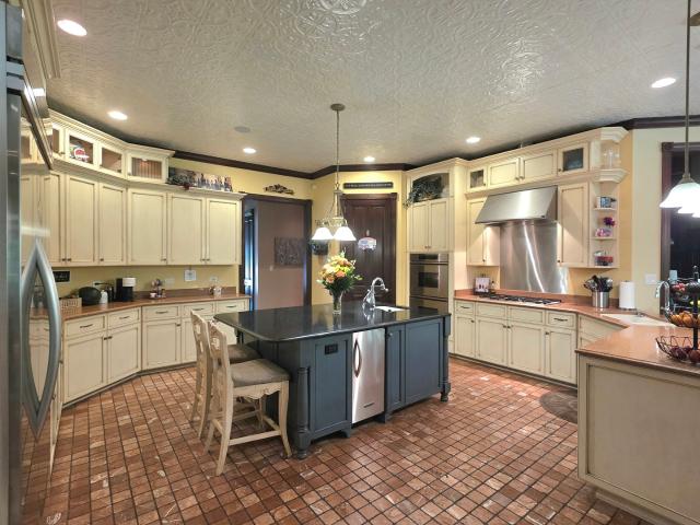 House for sale in Mokena, Illinois