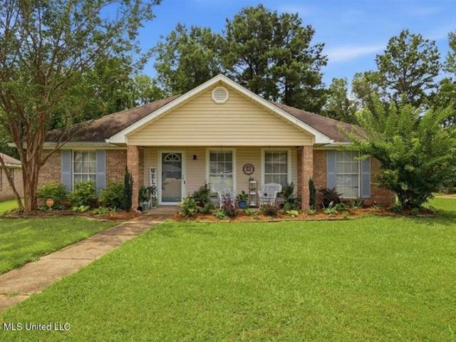 House for sale in Pearl, Mississippi