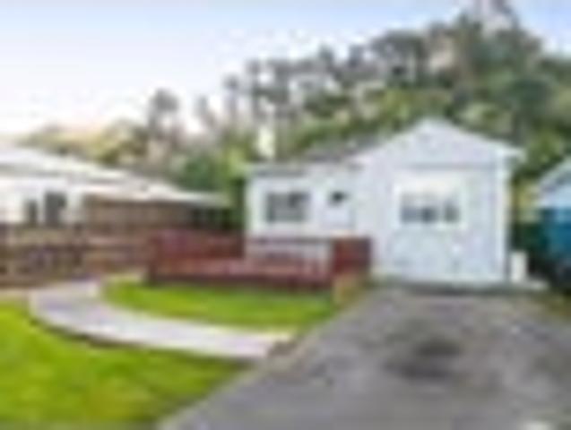 House for sale in Days Bay, Wellington