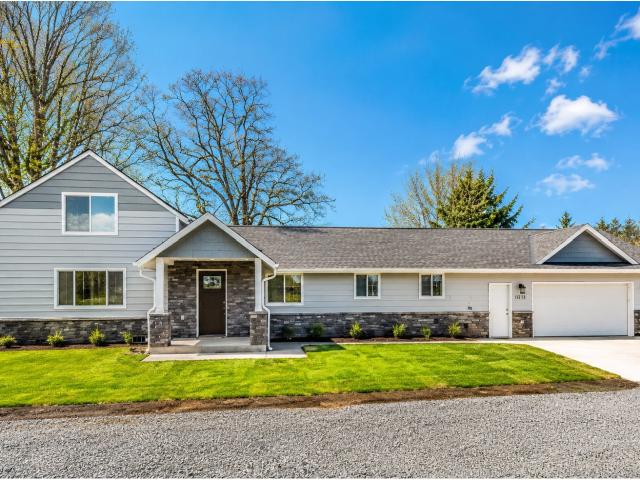 House for sale in Oregonia