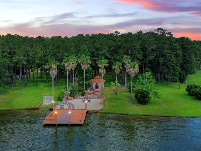House for sale in Magnolia, Texas