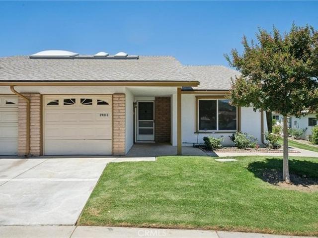 Condo for sale in Canyon Country, California