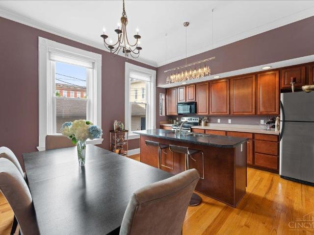 House for sale in Roselawn, Ohio
