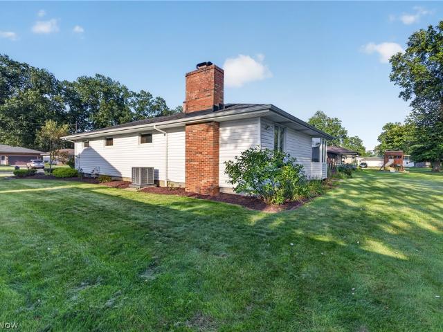 House for sale in Warren, Ohio