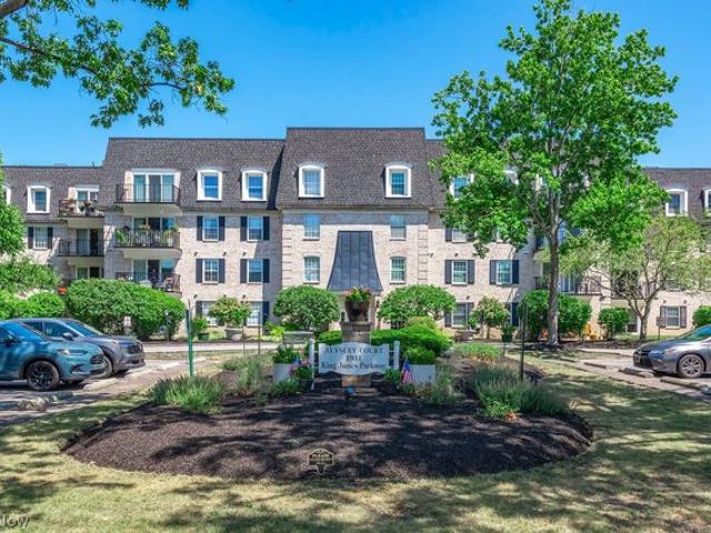 Condo for sale in Westlake, Ohio