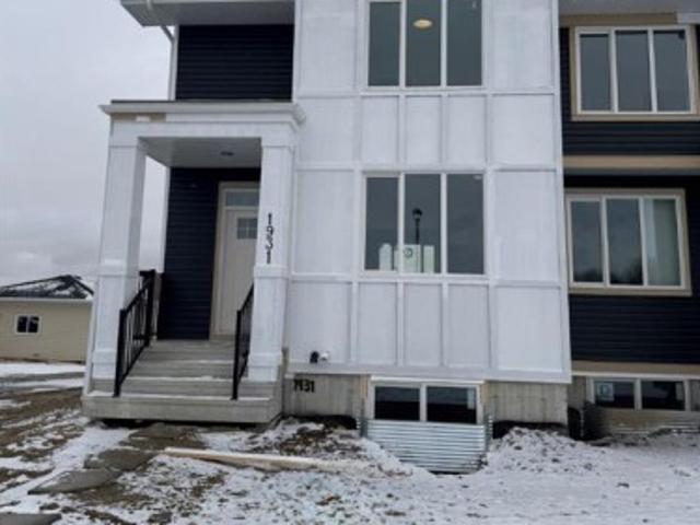House for sale in Crossfield, Alberta