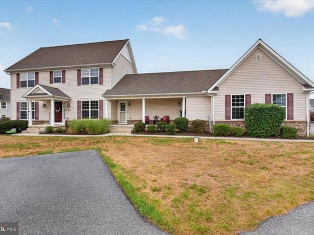 Condo for sale in Lebanon, Pennsylvania