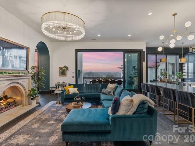 Condo for sale in Mecklenburg, North Carolina