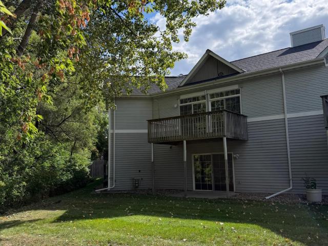 Townhouse for sale in West Saint Paul, Dakota County