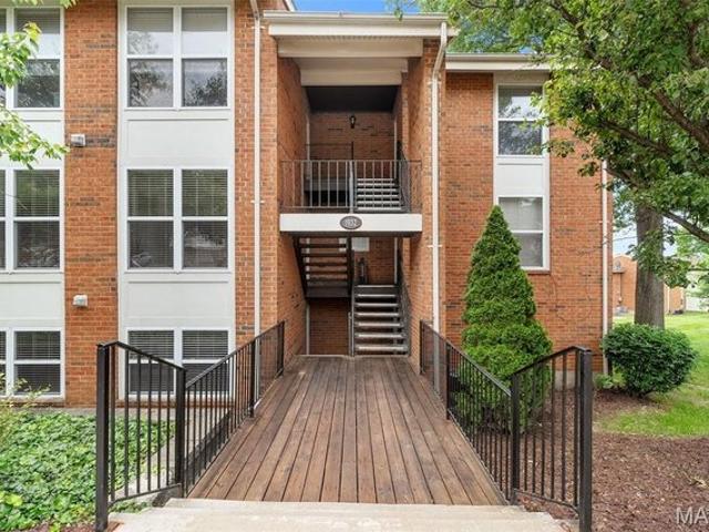 Condo for sale in Kirkwood, Missouri