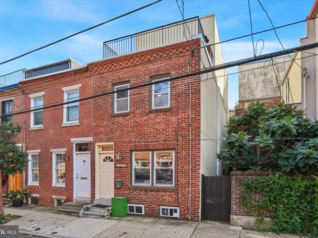 Townhouse for sale in South Philadelphia, Philadelphia
