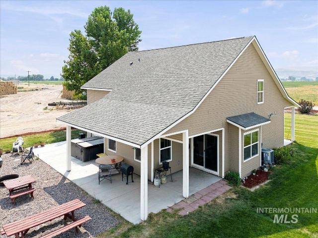 Farm for sale in Oregonia