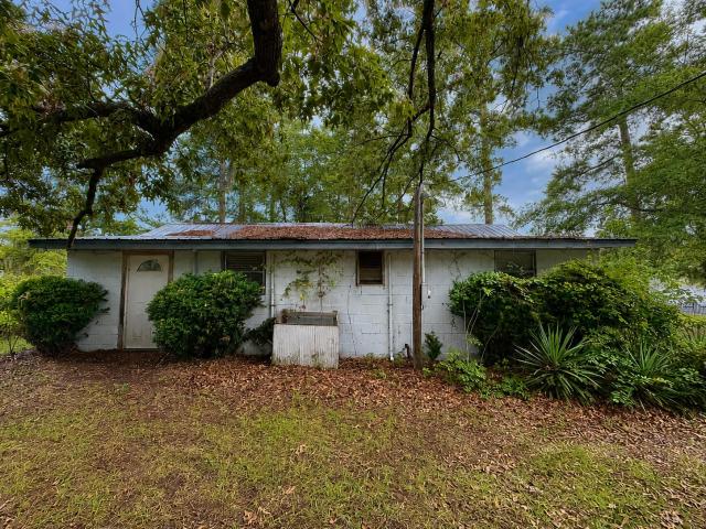 House for sale in Manning, South Carolina
