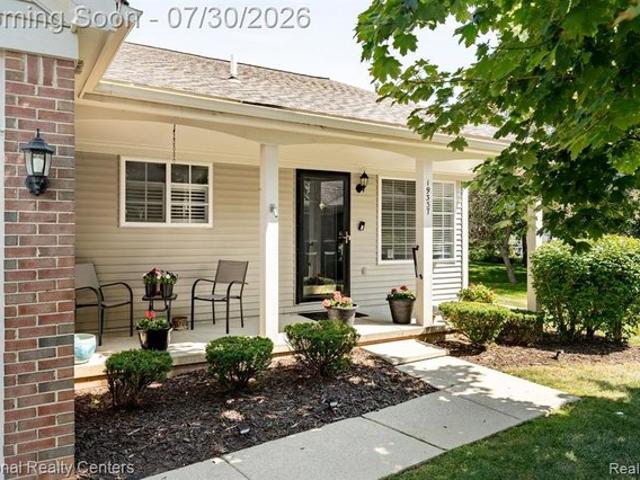 Condo for sale in Roseville, Michigan