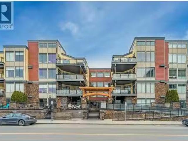 Condo for sale in Winfield, British Columbia