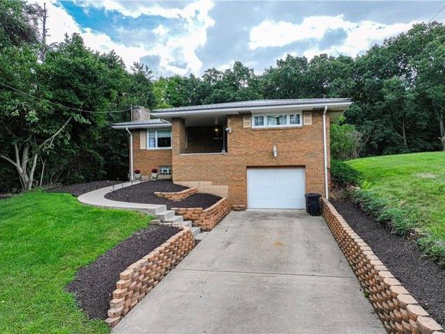 House for sale in Beaver, Pennsylvania