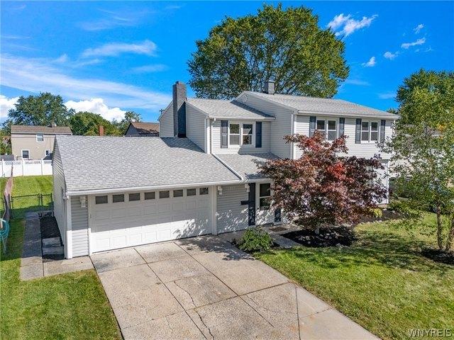 House for sale in Grand Island, New York