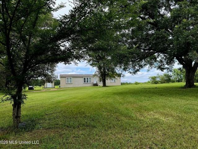 House for sale in Columbia, Mississippi
