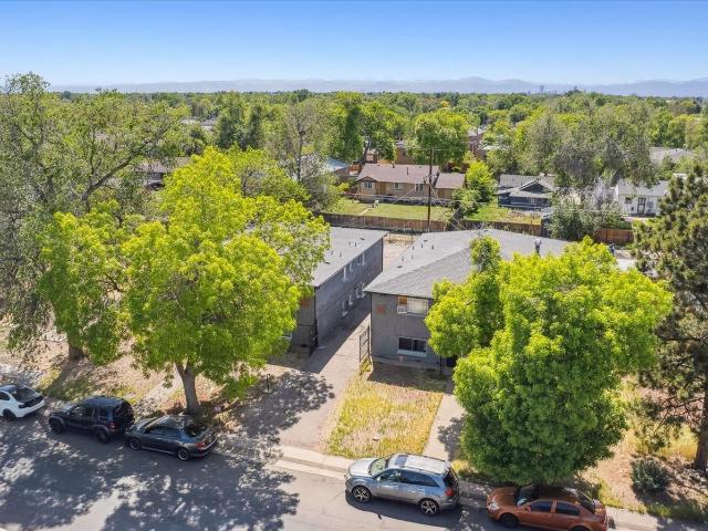 Commercial for sale in Aurora