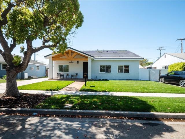 House for sale in Long Beach, California