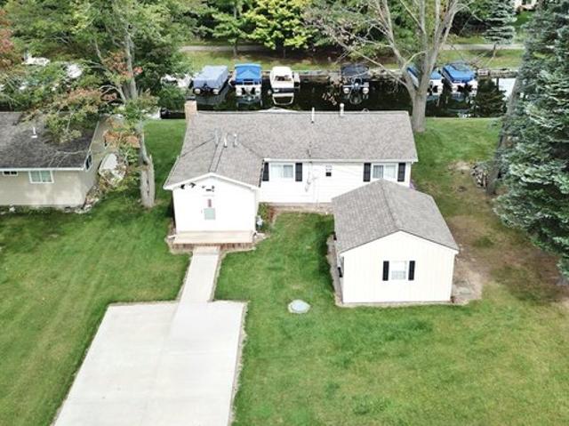 House for sale in Saint Helen, Richfield Township