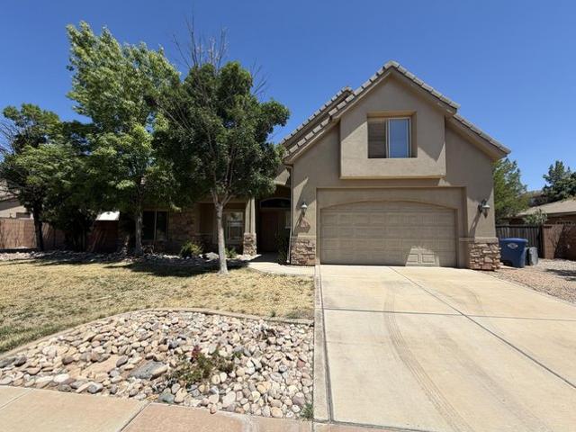 House for sale in Washington, Utah