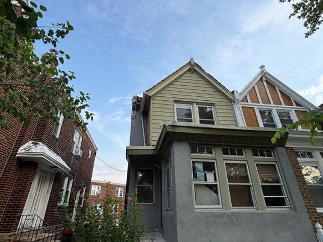 Townhouse for sale in Philadelphia, Pennsylvania