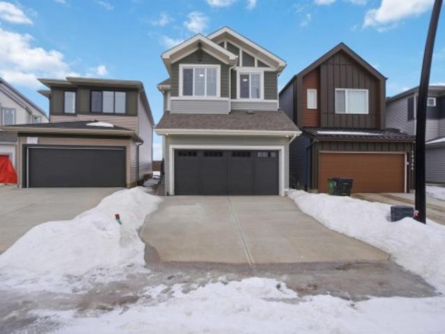 House for sale in Wedgewood, Alberta