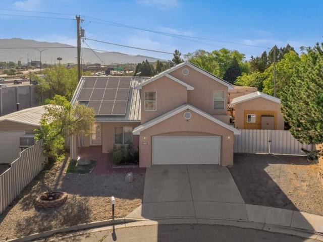 House for sale in New Mexico