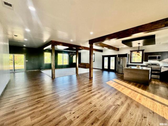 House for sale in Xenia, Clay County