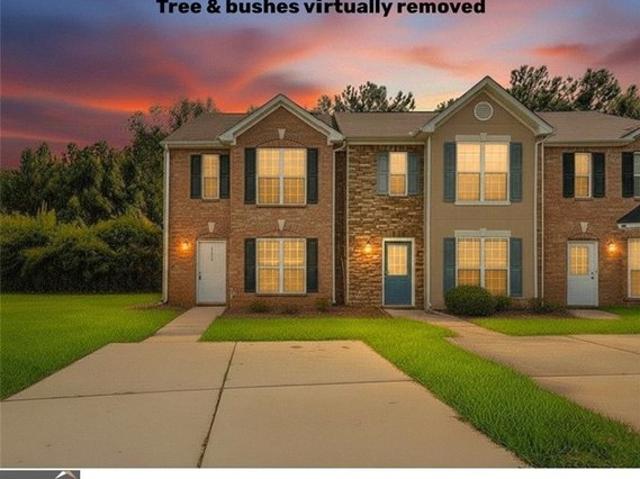 Townhouse for sale in Hampton, Georgia
