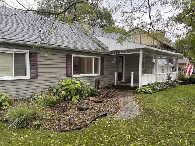House for rent in Brights Grove, Ontario