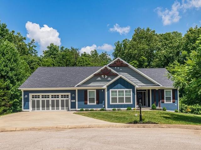 House for sale in Ellettsville, Indiana