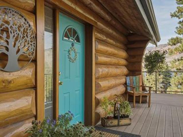 House for sale in Winfield, British Columbia