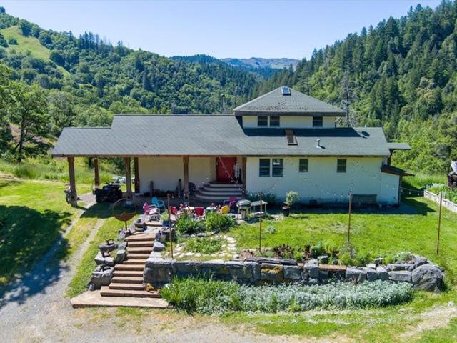 House for sale in Humboldt, California