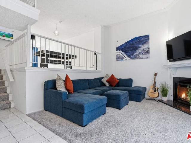 Condo for sale in Reseda, Canoga Park
