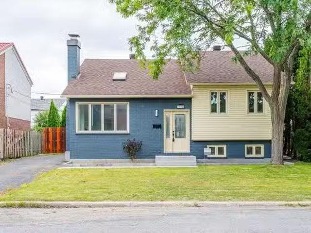 House for sale in Brossard, Quebec