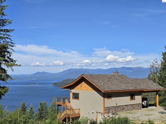 House for sale in Hope, Idaho