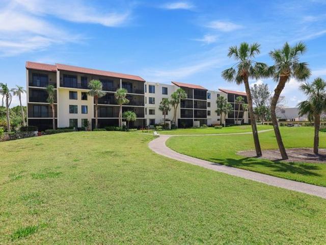 Condo for sale in Longboat Key, Florida