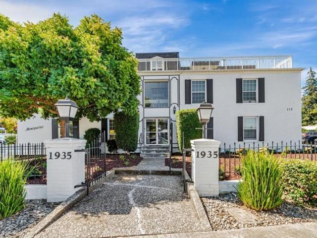 Condo for sale in Mountain View, California