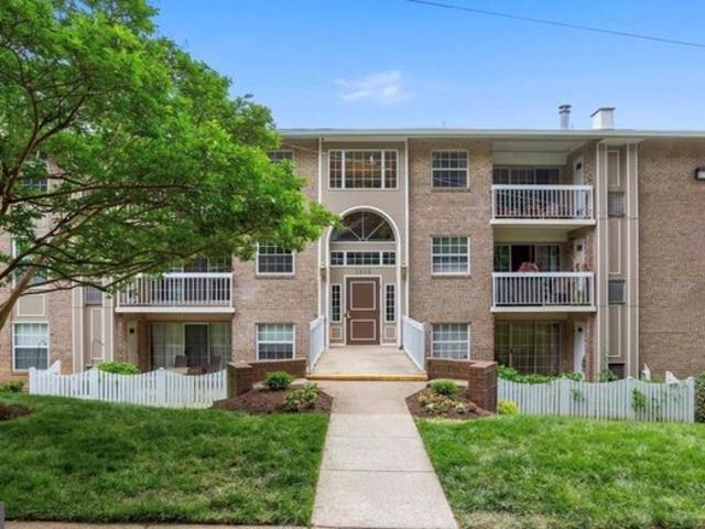 Condo for sale in McLean, Fairfax County