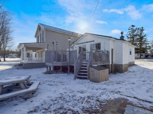 House for sale in Chippewa Lake, Michigan