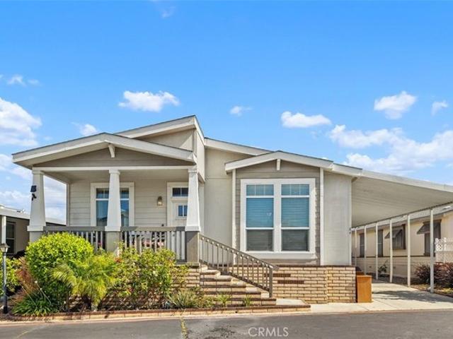 House for sale in Huntington Beach, California