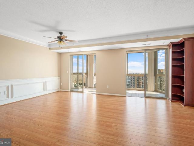 Condo for sale in Leesburg, Loudoun County