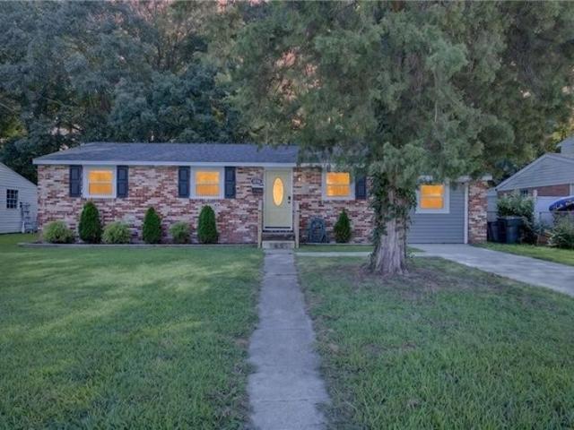 House for sale in Fordham, Hampton