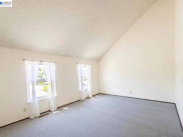 House for sale in Pinole, California