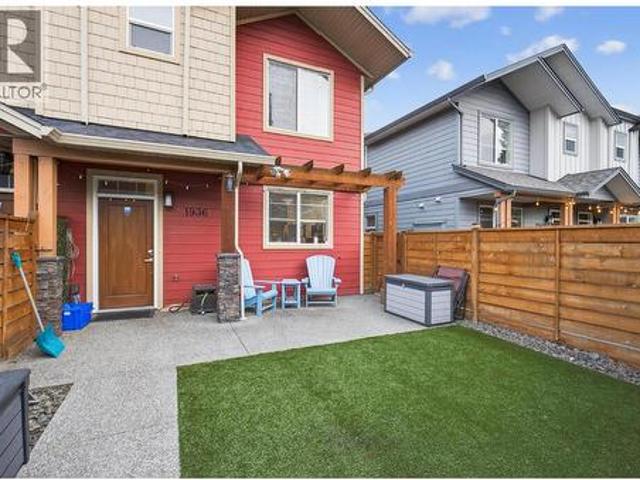 House for sale in Winfield, British Columbia