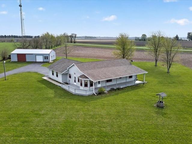 House for sale in Franklin Grove, Illinois