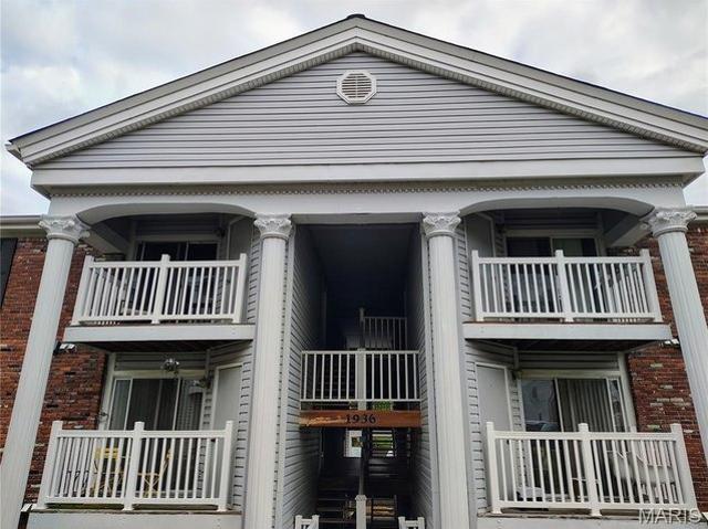 Condo for sale in Maryland Heights, Missouri