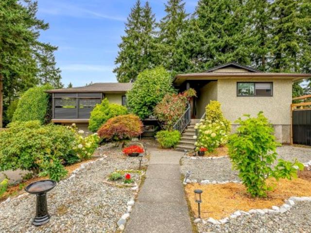 House for sale in Comox, British Columbia